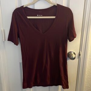 Love T V-Neck Dark Red